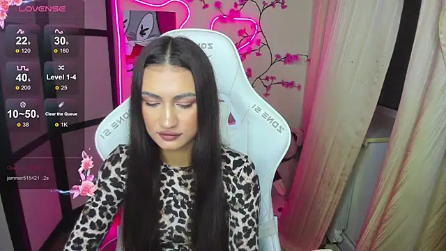 AdeleLuu online show from November 24, 1:29 am