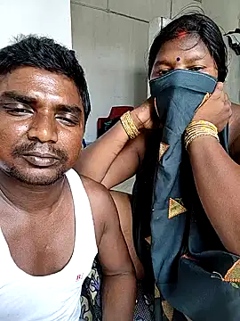 Desicouple1706 online show from April 13, 8:59 am