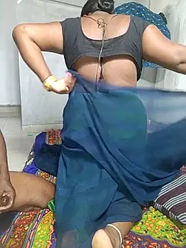 Desicouple1706 online show from March 28, 9:42 am