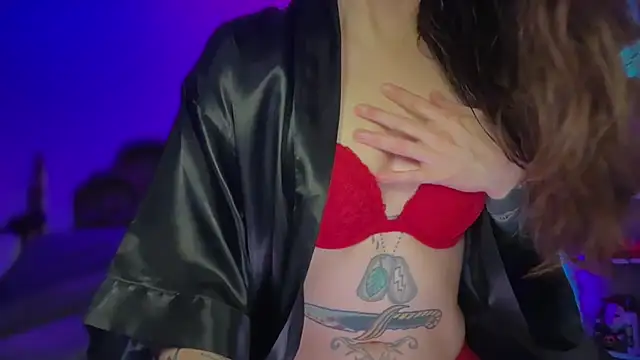 MissGoldenCartier online show from April 9, 3:53 am