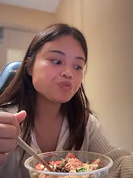 Toffee-00 online show from December 3, 11:34 am