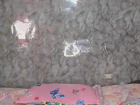 miarouse1531 online show from December 4, 2:08 pm