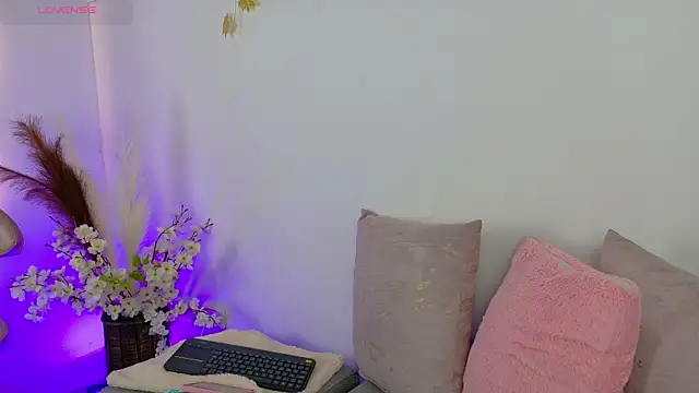 Ambar Carter online show from November 23, 3:42 am