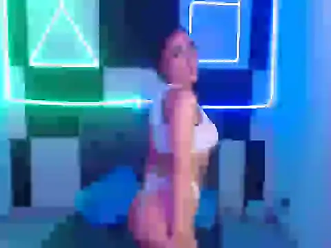 bonnie blue 18 online show from November 29, 2:10 pm