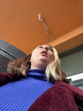 KateBurlesk online show from February 27, 10:37 am