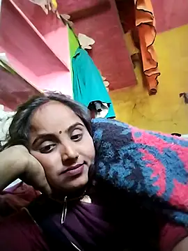 Pooja hote online show from December 5, 6:57 am