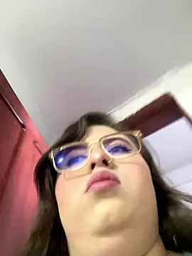 Kitty Bms  online show from January 18, 7:43 pm