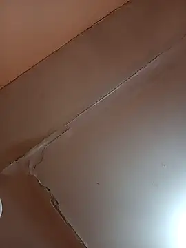 Bizcochitoc4 online show from February 18, 1:16 am