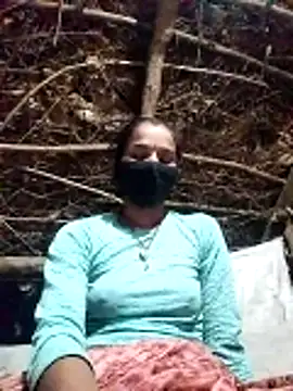 Uma sain online show from November 28, 3:15 pm