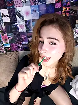 Lunnitad online show from November 27, 8:01 pm