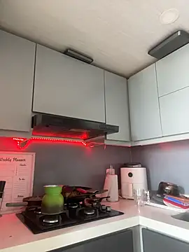 SaraAndrade  online show from February 20, 2:51 pm