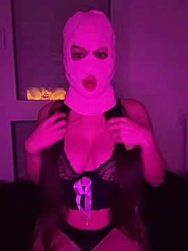 linaatchikita online show from December 18, 8:35 pm