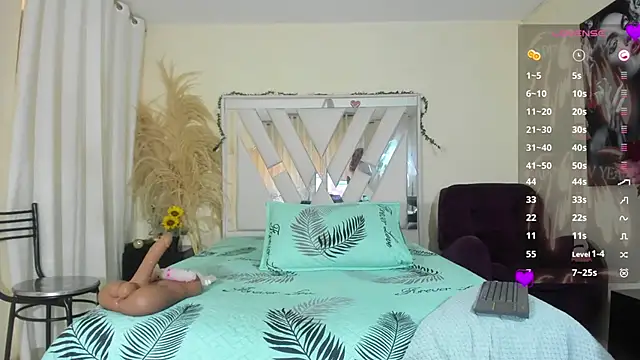 samantha dimou online show from January 8, 8:35 pm