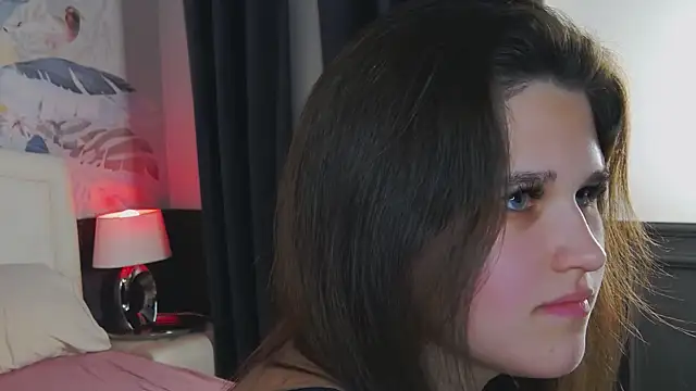 RishaBerry online show from November 27, 7:50 pm