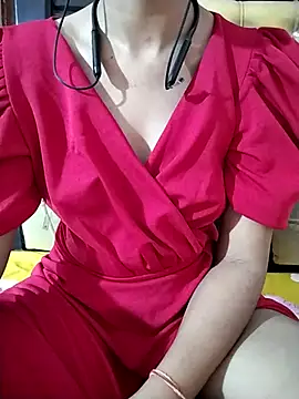 RASHMI SHARMA9 online show from April 19, 5:18 am