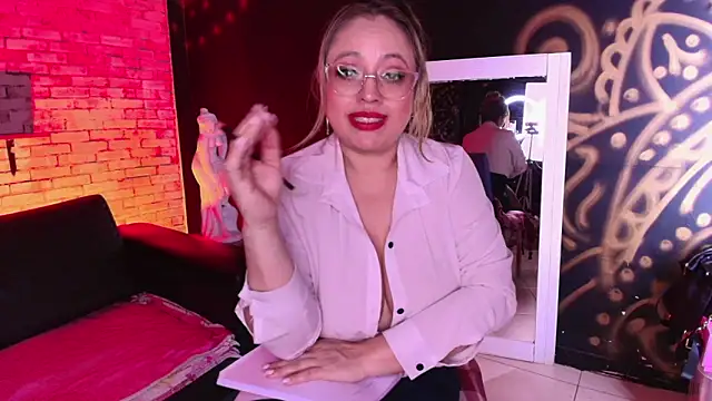 Anto Thompson online show from March 1, 10:20 pm