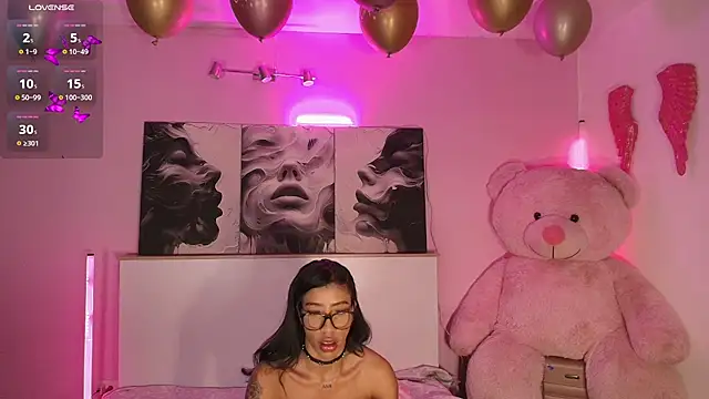 LindseyCoxx online show from February 14, 1:07 am