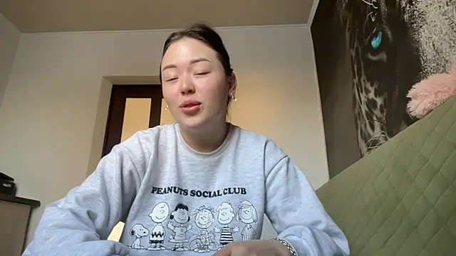 CurietHana1 online show from January 19, 3:57 am