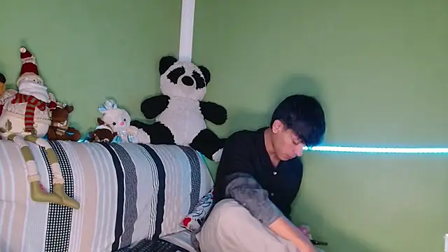 murb xxx online show from December 18, 4:12 pm