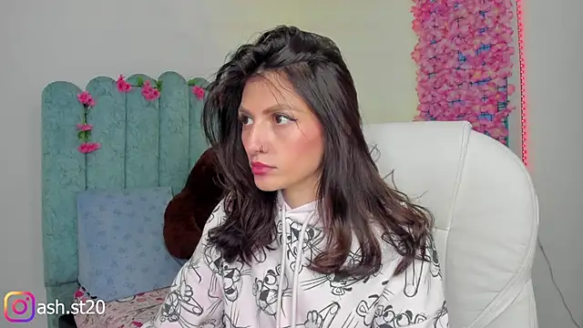 Ash 20  online show from March 24, 5:07 pm