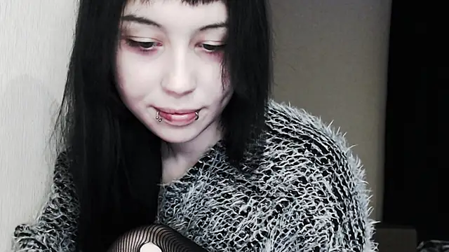 Lucyy666 online show from December 3, 3:42 am