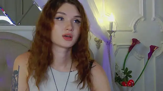 CrystalBrooks online show from November 29, 8:46 pm