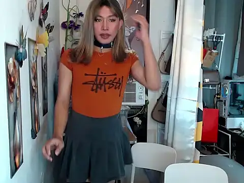  CandyTwink  online show from July 14, 2:33 pm