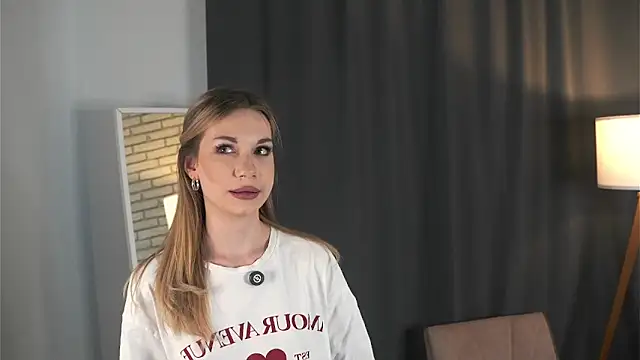 KiaOdonnel online show from November 28, 4:37 am