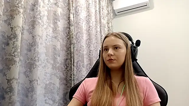 CrackShirker online show from December 16, 8:09 am