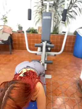 PrettyChloe  online show from April 6, 8:21 pm