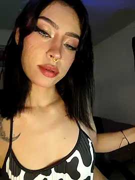 Ounla Sweet online show from April 17, 5:42 am