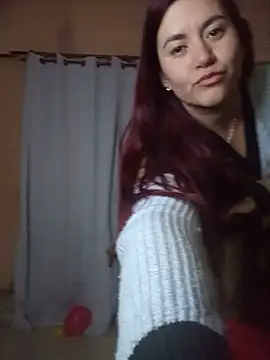 lunara hot online show from May 10, 6:04 am