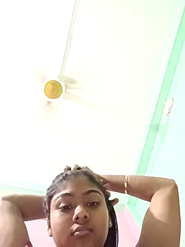 Cute diya023 online show from April 1, 7:00 pm