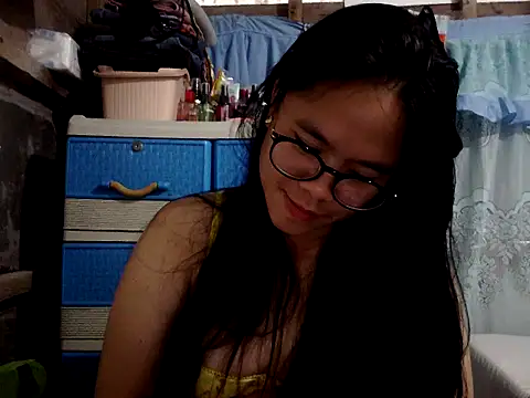 xxdreamgirl69 online show from March 20, 11:09 pm