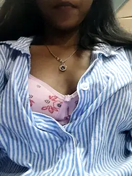 Isha Liha online show from December 5, 9:10 am