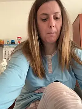 Sareyxon online show from April 19, 1:55 pm