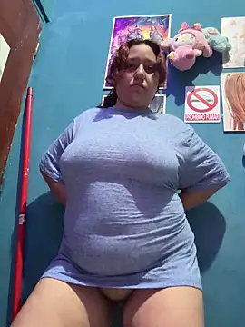 Kittysweet2001 online show from December 23, 7:23 am