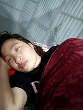 Evelyn-n online show from March 10, 1:37 pm