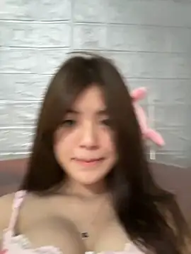 Cheerful-girl online show from December 2, 6:37 am