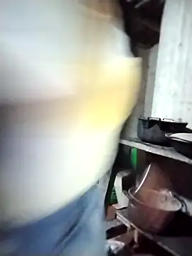 iam-eli online show from December 4, 10:17 am