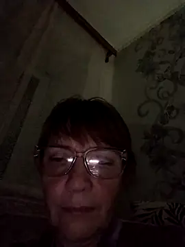 MichelleLove48 online show from November 30, 5:28 pm