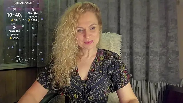 LanaLight x online show from May 29, 8:40 pm