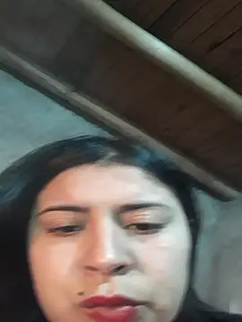 Estefanny Lolyy online show from May 28, 4:32 am