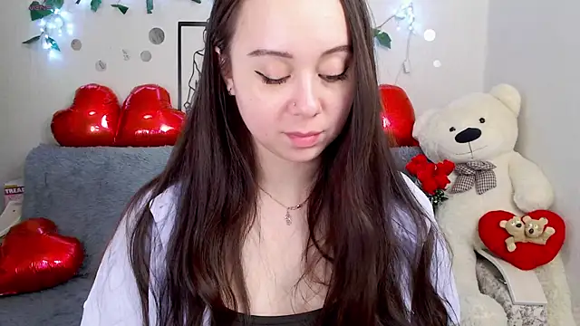 AlinaEleven online show from April 10, 11:33 pm