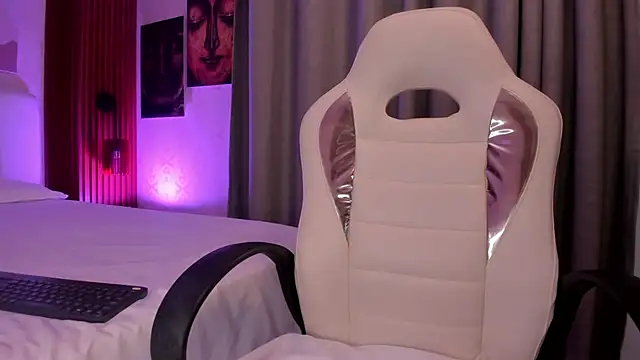 Miss dare online show from February 26, 10:58 am