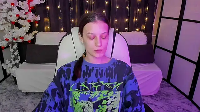 KrisDoeil online show from January 14, 2:16 am