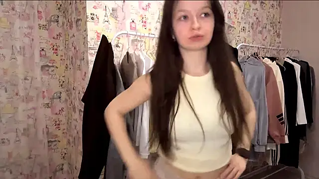 EllieBerrie online show from January 5, 5:27 pm