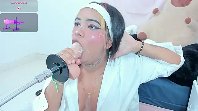 leticia lynn1 online show from February 14, 8:55 pm