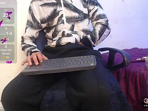 BlakeNoir  online show from February 6, 12:41 pm