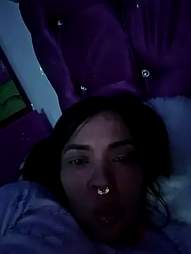 Sophialewuis online show from December 2, 7:10 am